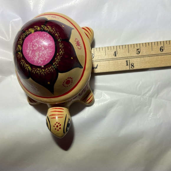 Hand painted Turtle clay Talavera trinket storage jewelry box - Picture 9 of 13